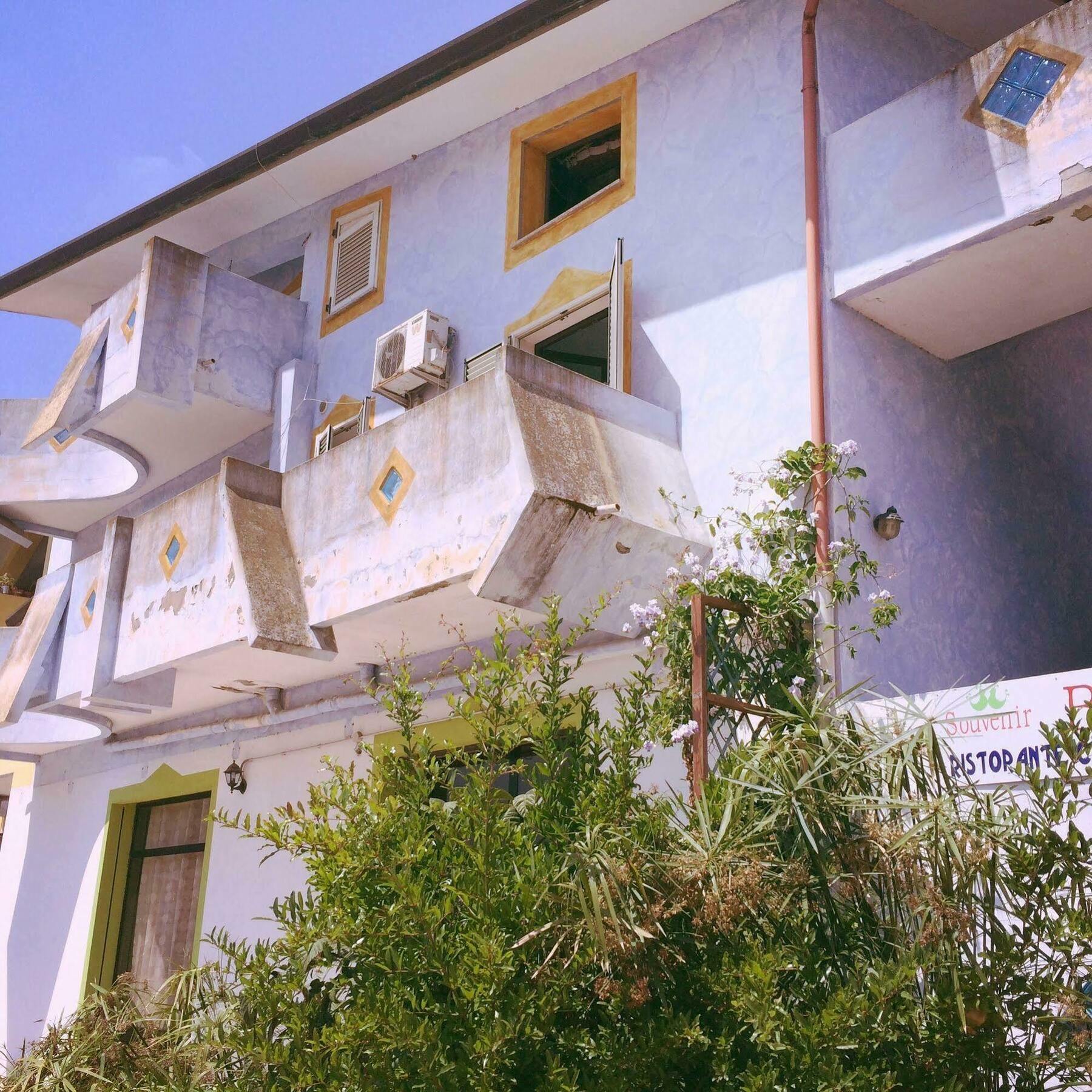 غونيسا En Ville Bed And Breakfast المظهر الخارجي الصورة